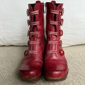 Jafa Red Boot. Size 38.